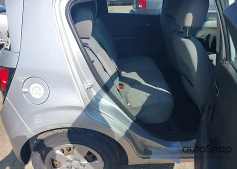 2013 Chevrolet Sonic Ls Auto из США, поврежденный, VIN 1G1JA6SG0D4246200